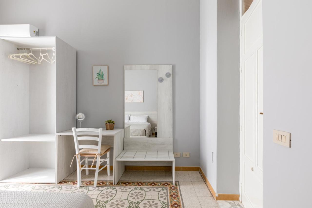 Stazione Notarbartolo Bright & Cozy Apartment Palermo Exterior foto